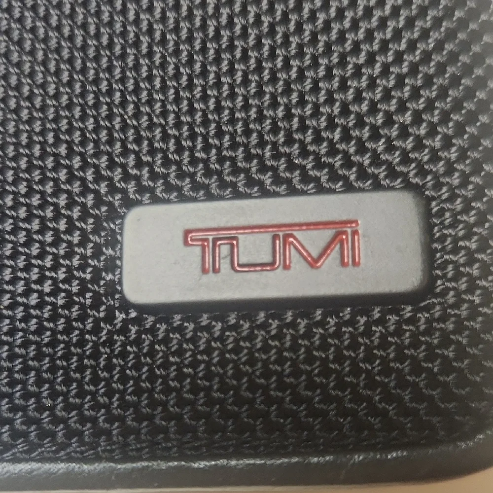 Tumi Black ipad case and Mobile Office
